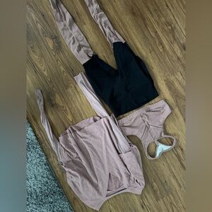 ALO Yoga Black and Mauve 3-Piece Set